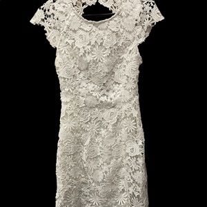 Romance Language White Backless Lace Dress NWT size small